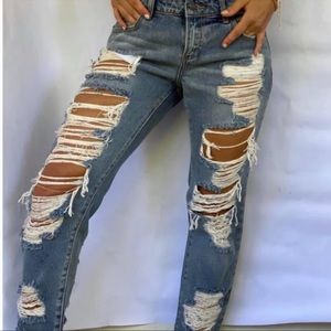 Cello Distressed Mom Jeans Size 11